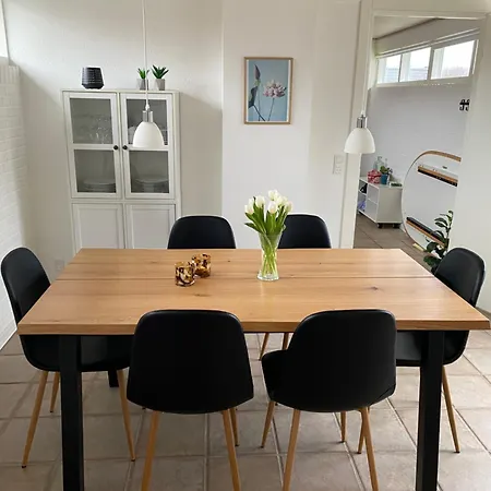Skont Naer Dejlig Og I Skovby Pa Sydals بيت للعطل